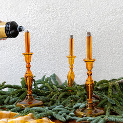 Candelabro de aceite ámbar