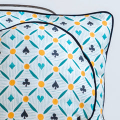 Cojín circular de naipes y rayas verde