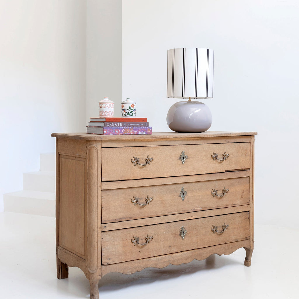 Cómoda sueca de madera gustaviana