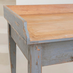 Escritorio tapa madera y base azul