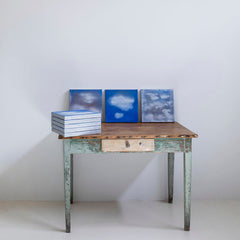 Cuadro óleo sobre lienzo 'Nubes VI' de Belén Conthe  30x30 cm