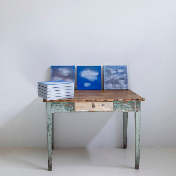 Cuadro óleo sobre lienzo 'Nubes VI' de Belén Conthe  30x30 cm