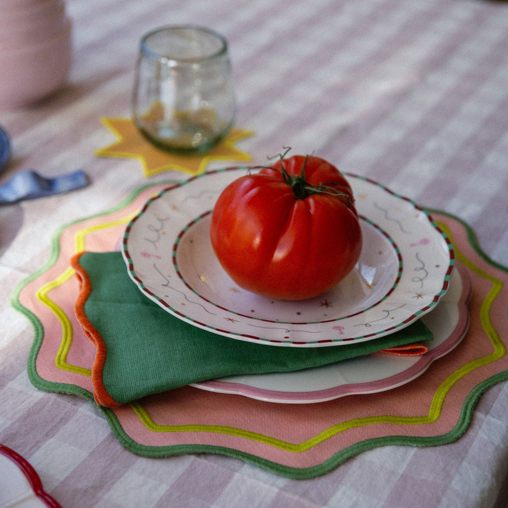 Juego de 2 servilletas onditas verde con festón