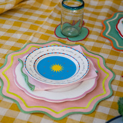 Juego de 2 servilletas onditas rosa con festón