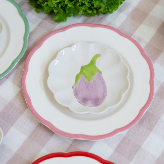 Plato de postre onditas con filo rosa