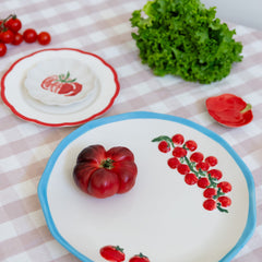 Bol pequeño tomate