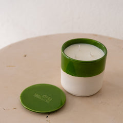 Vela artesanal verde olor a higos silvestres