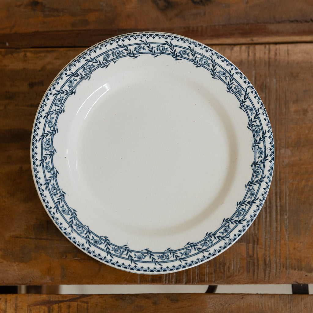 Juego de platos y salsera de loza 'Terre de Fer'