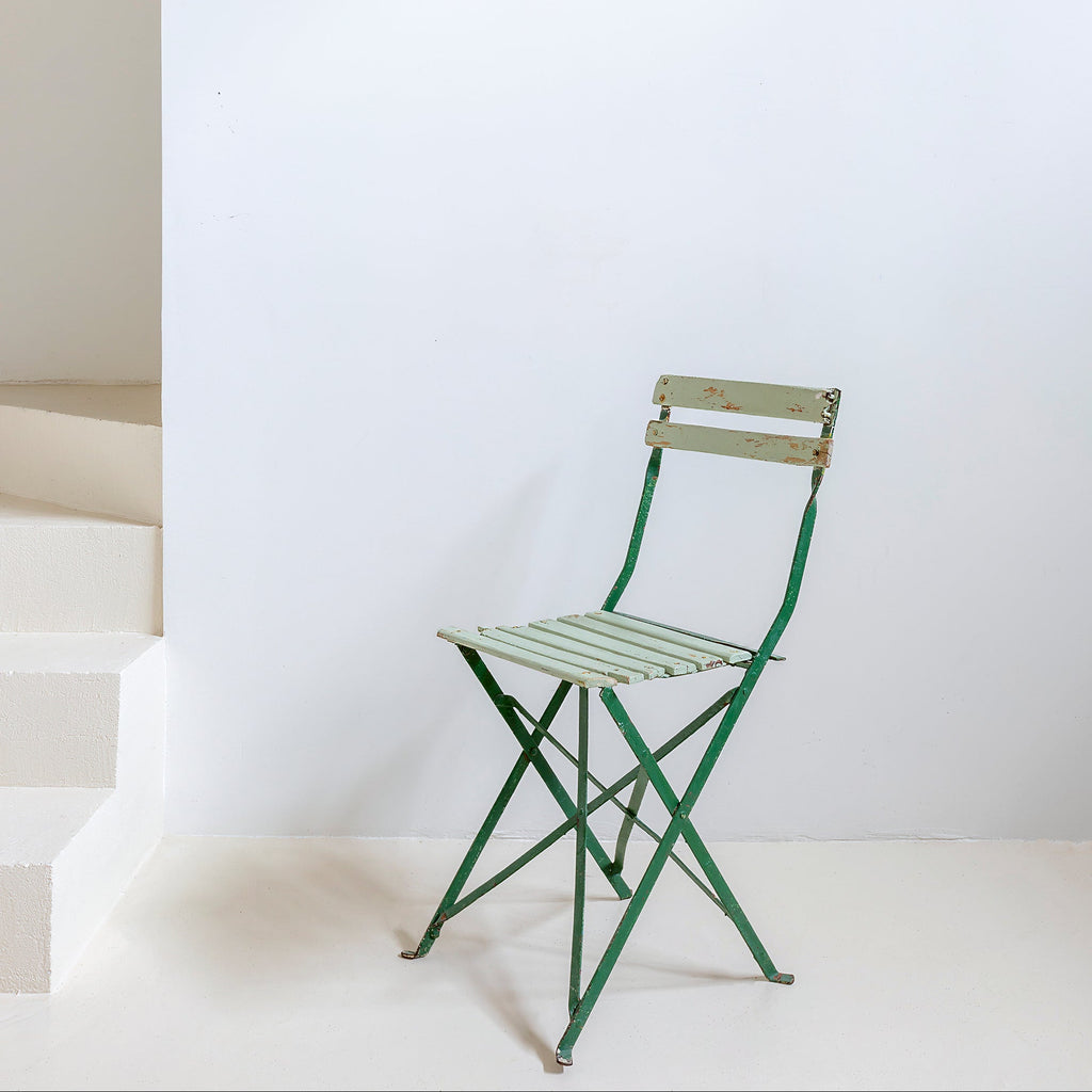 Silla de jardín en hierro patinado verde claro