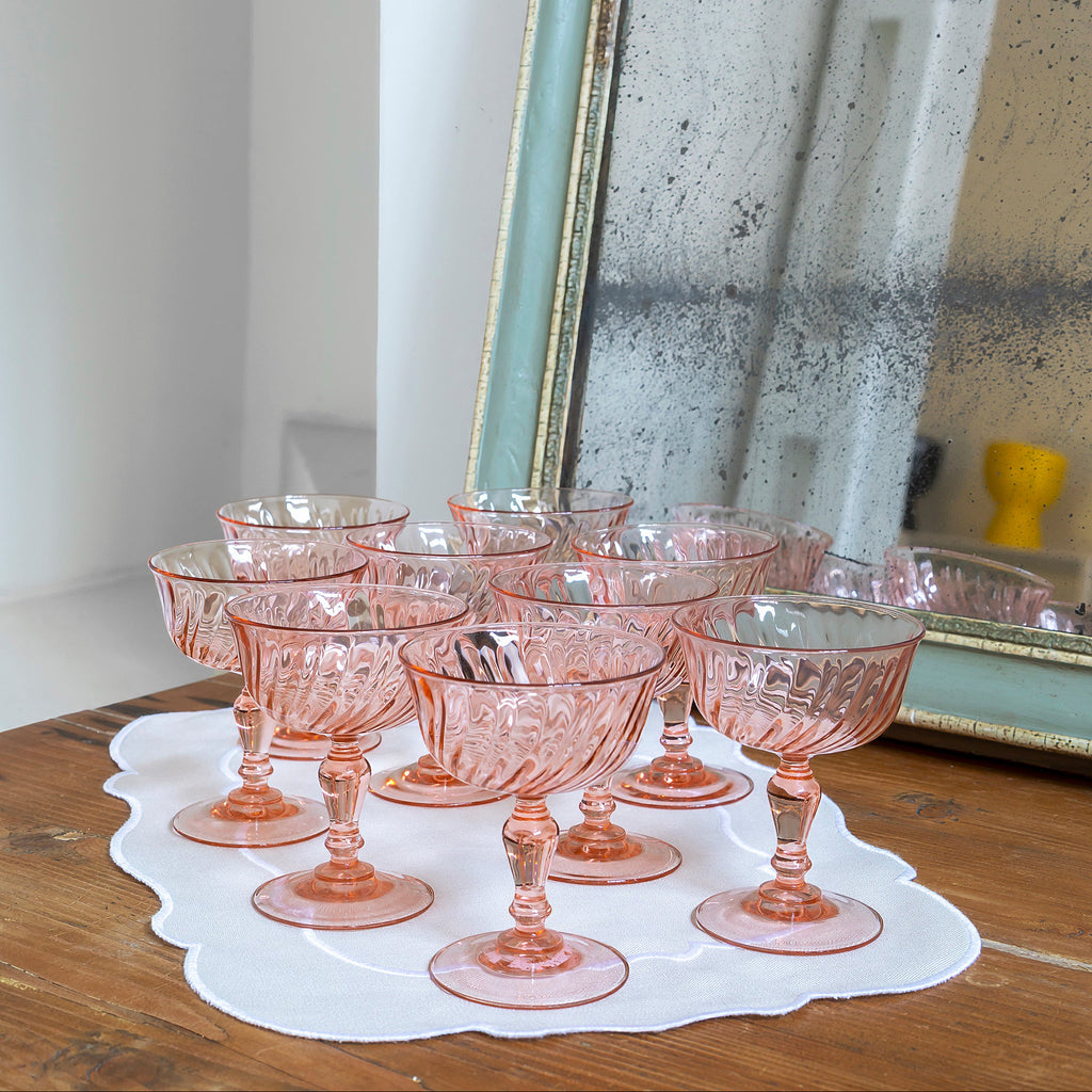 Juego de copas vintage de cristal rosa empolvado